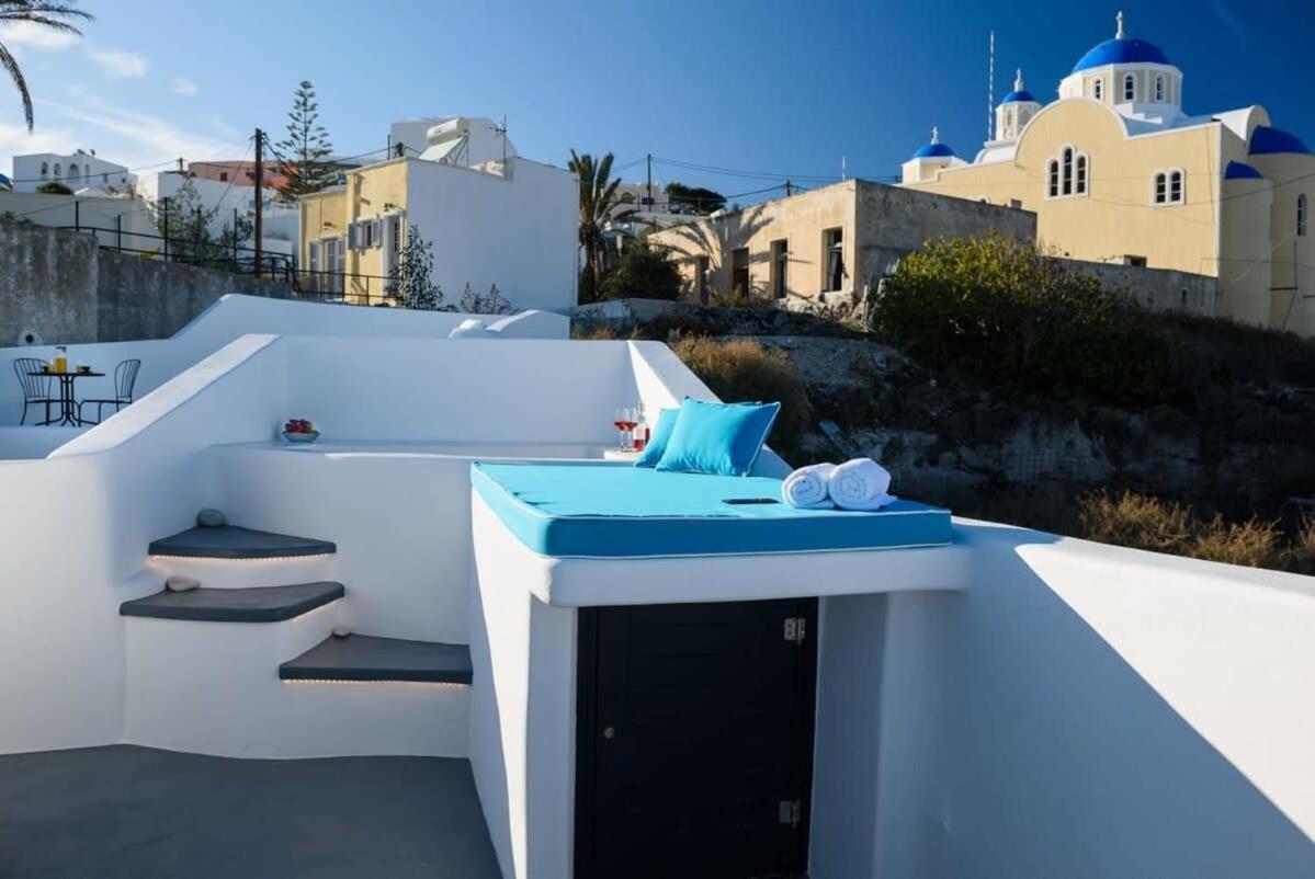 Santorini Traditional Apt With Private Hot Tub Apartment Fira  Luaran gambar