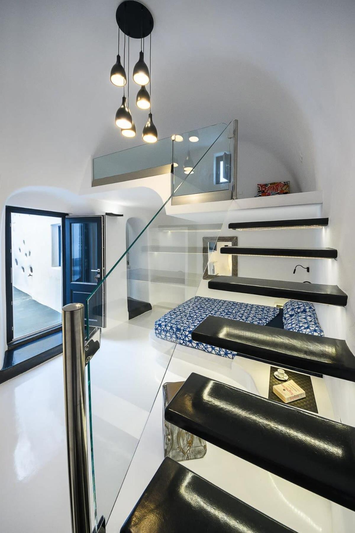Santorini Traditional Apt With Private Hot Tub Apartment Fira  Luaran gambar